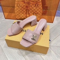 Louis Vuitton Slippers